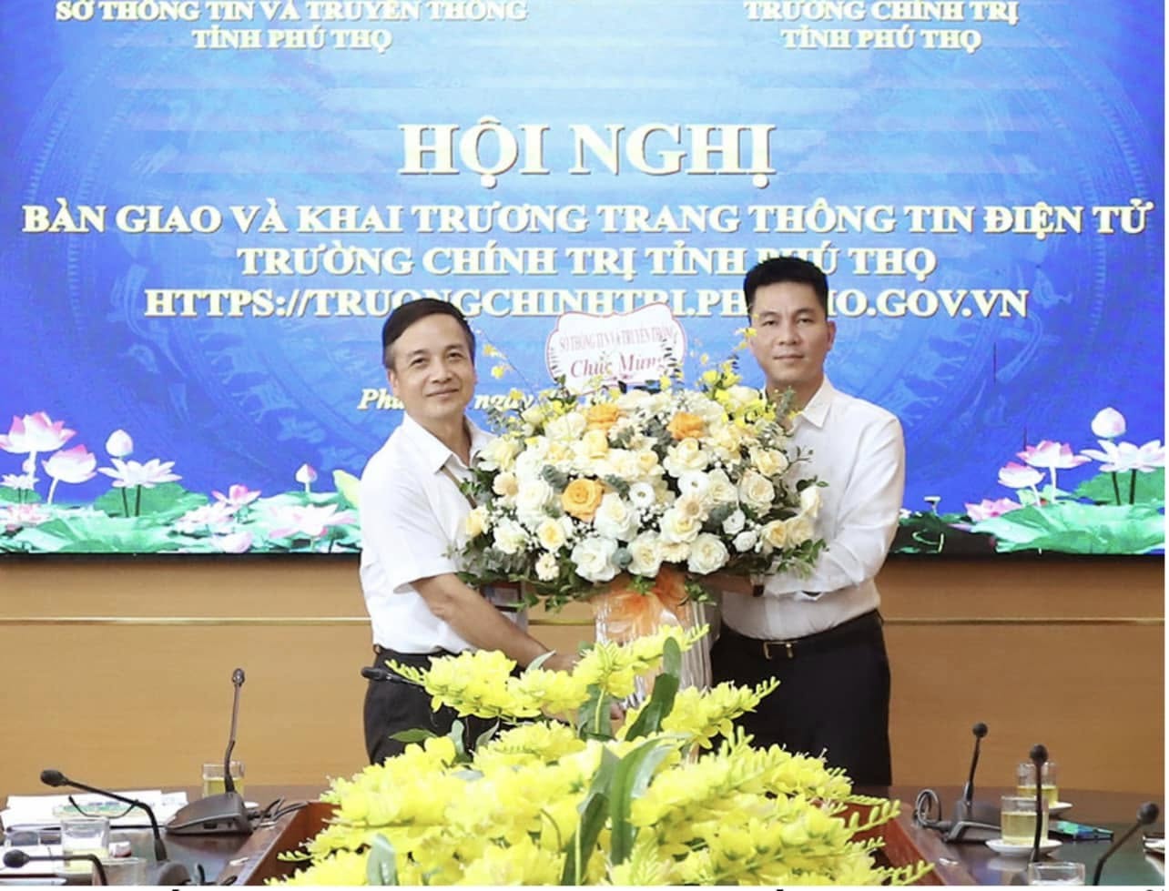 HỘI NGHỊ BÀN GIAO VÀ KHAI TRƯƠNG TRANG THÔNG TIN ĐIỆN TỬ TRƯỜNG CHÍNH TRỊ TỈNH PHÚ THỌ